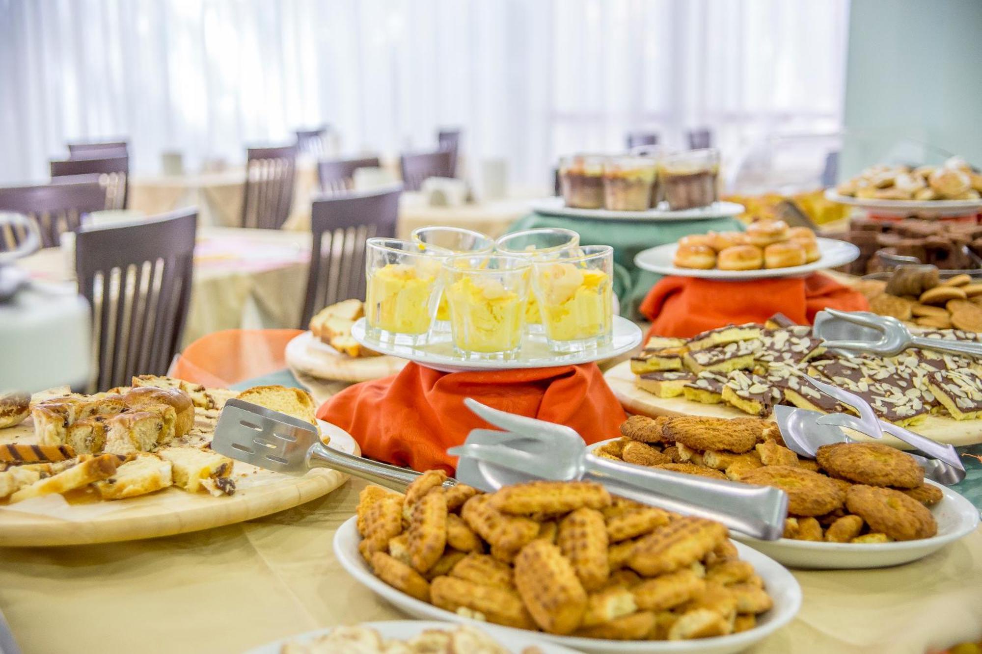 Ciccio Hotel Мисано Адриатико Екстериор снимка