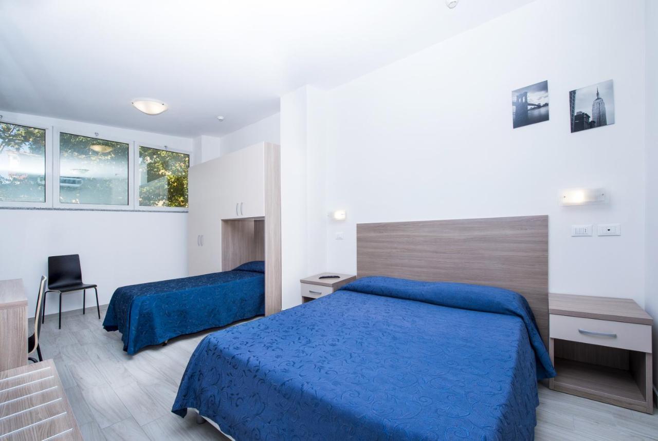 Ciccio Hotel Мисано Адриатико Екстериор снимка
