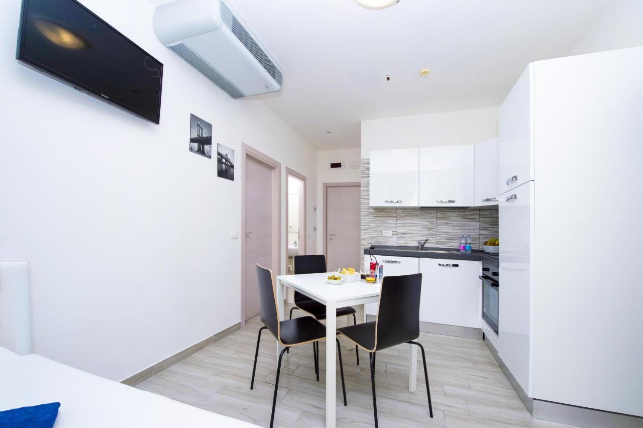 Ciccio Hotel Мисано Адриатико Екстериор снимка
